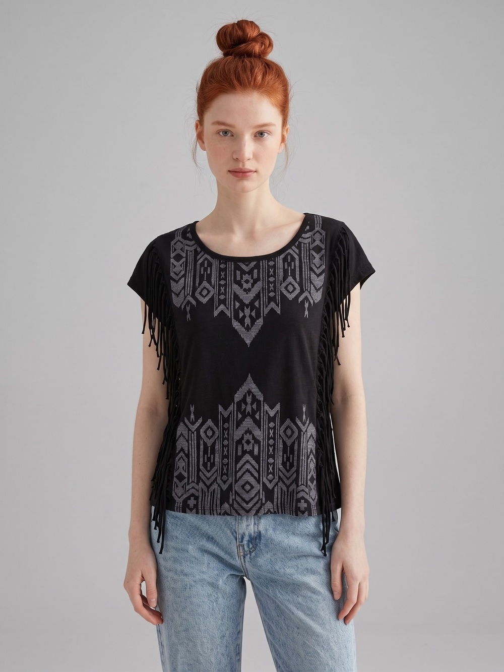 Bongo VTG Y2K Western Southern Fringe Tribal Print Short Sleeve Top. Festival. L